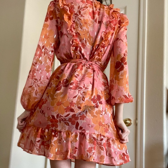 🔸Ruffled Floral Dress🔸 - Picture 2 of 10